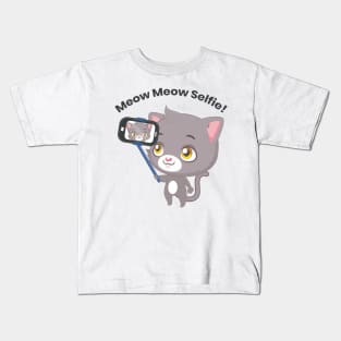 Meow Meow Selfie! Kids T-Shirt